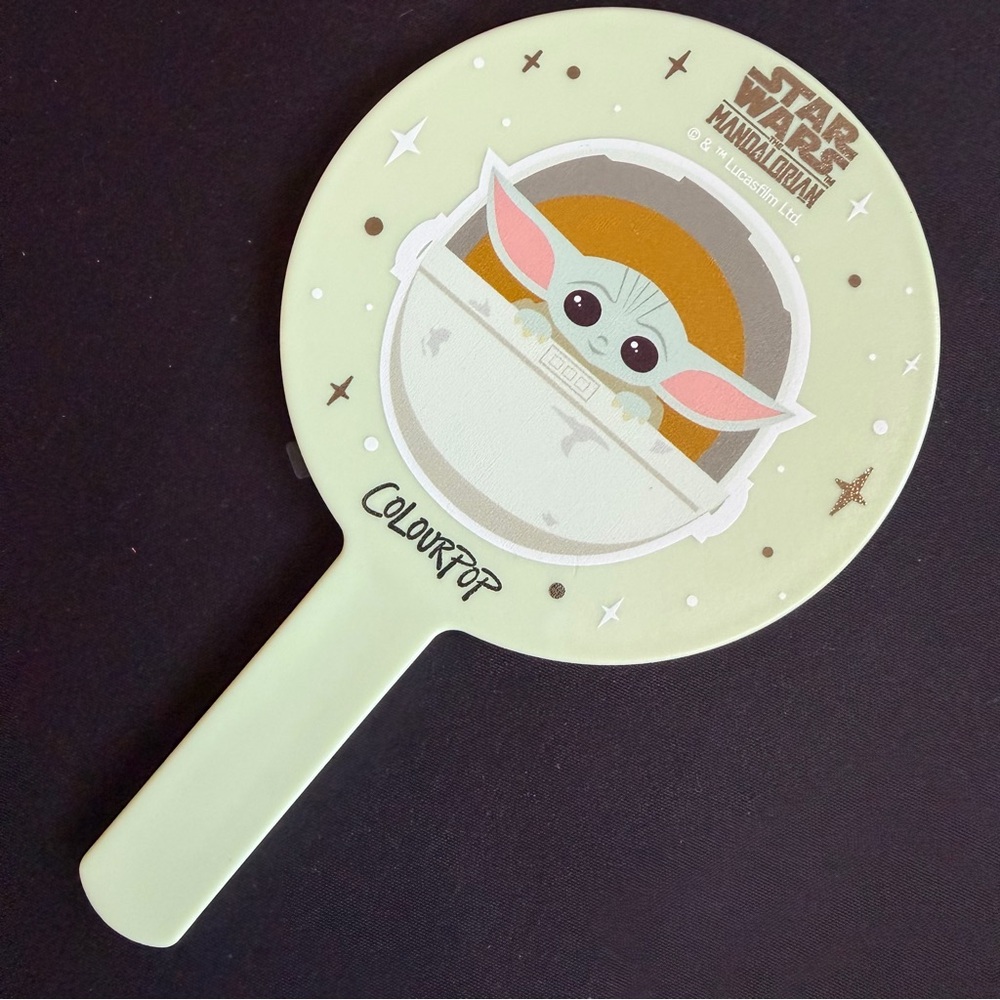 Colourpop grogu set - Picture 3 of 5